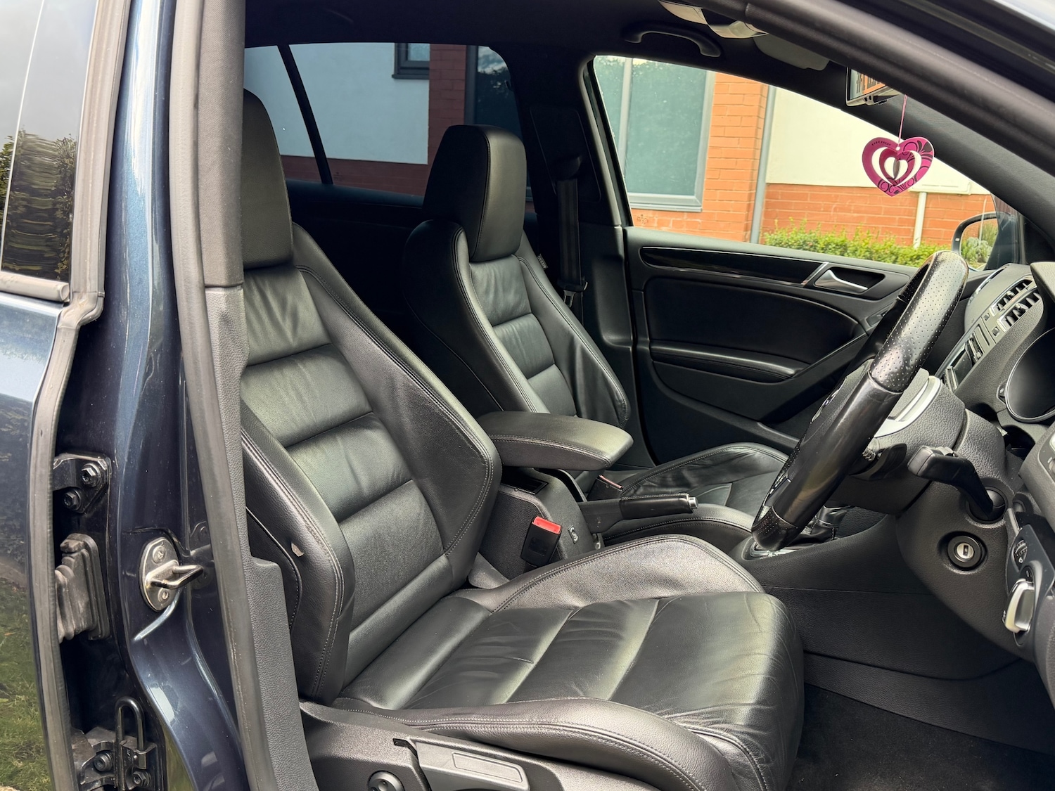 Used Volkswagen Golf 2012 for sale - 76374947: Photo 22