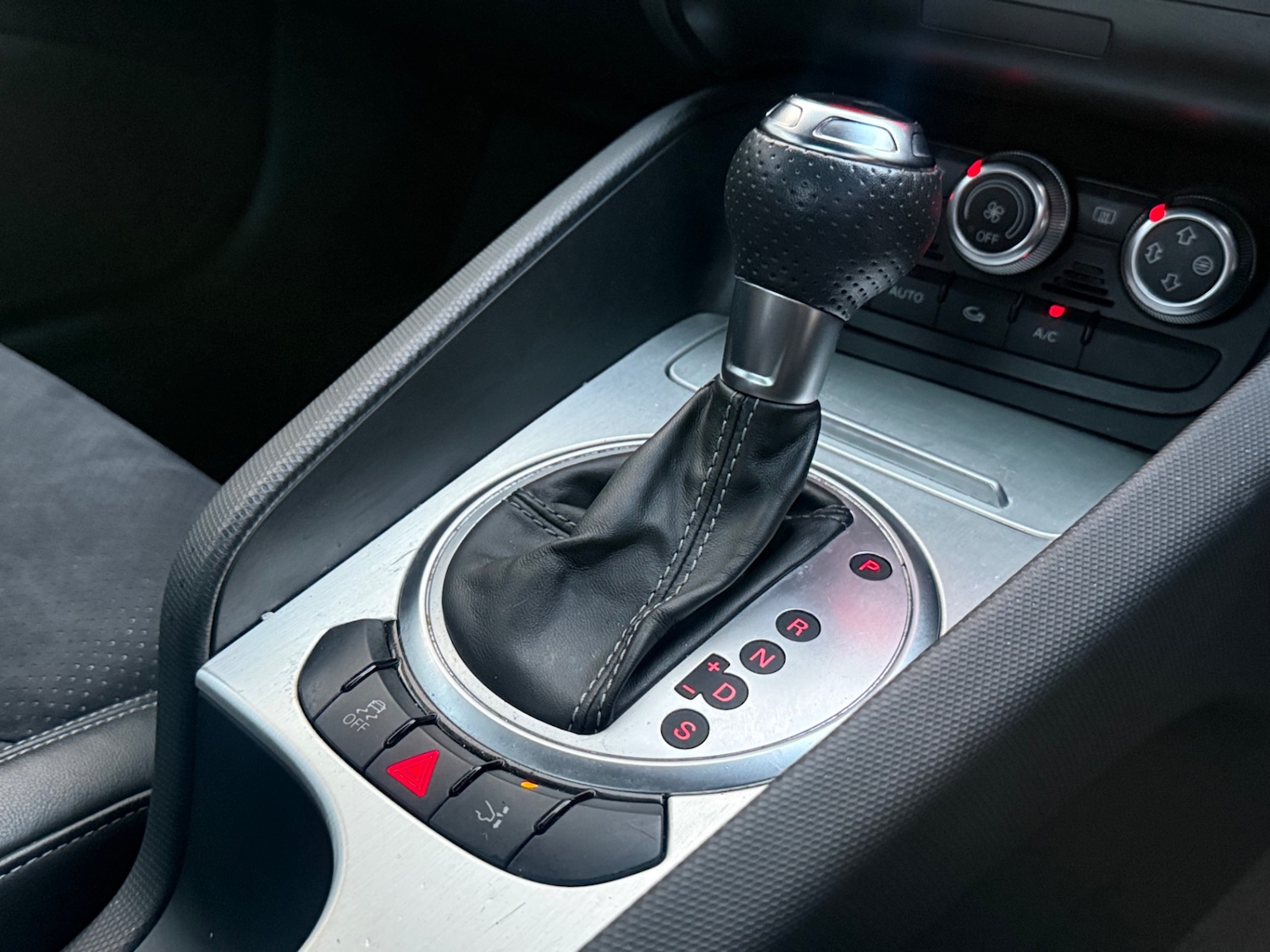 Used Audi TT 2014 for sale - 77278151: Photo 24