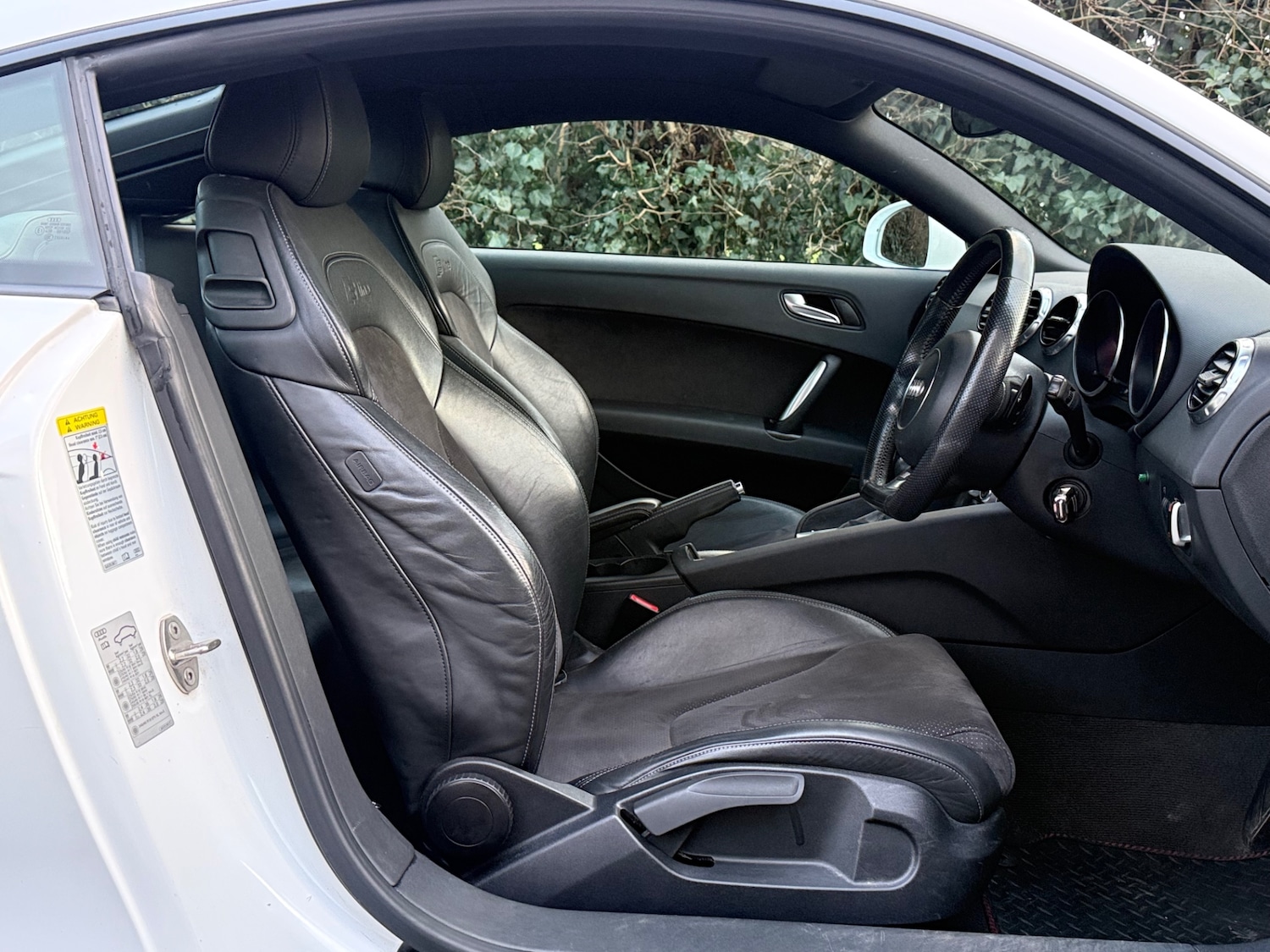 Used Audi TT 2014 for sale - 77278151: Photo 25