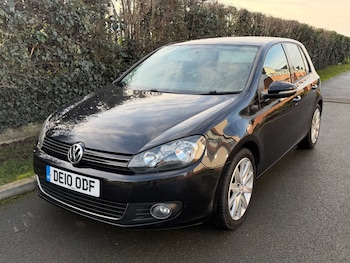 Used Volkswagen Golf 2010 for sale - 77202378: Photo