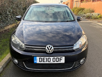 Used Volkswagen Golf 2010 for sale - 77202378: Photo