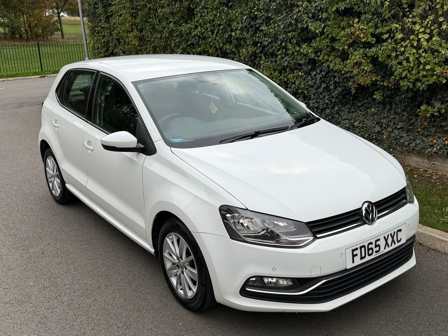 Used Volkswagen Polo 2015 for sale - 76369483: Photo 14