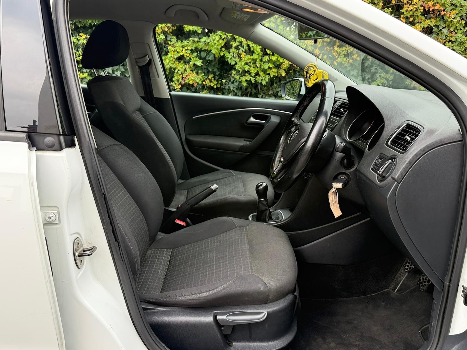 Used Volkswagen Polo 2015 for sale - 76369483: Photo 22