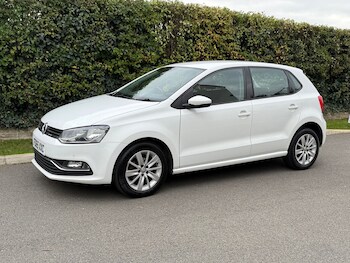 Used Volkswagen Polo 2015 for sale - 76369483: Photo