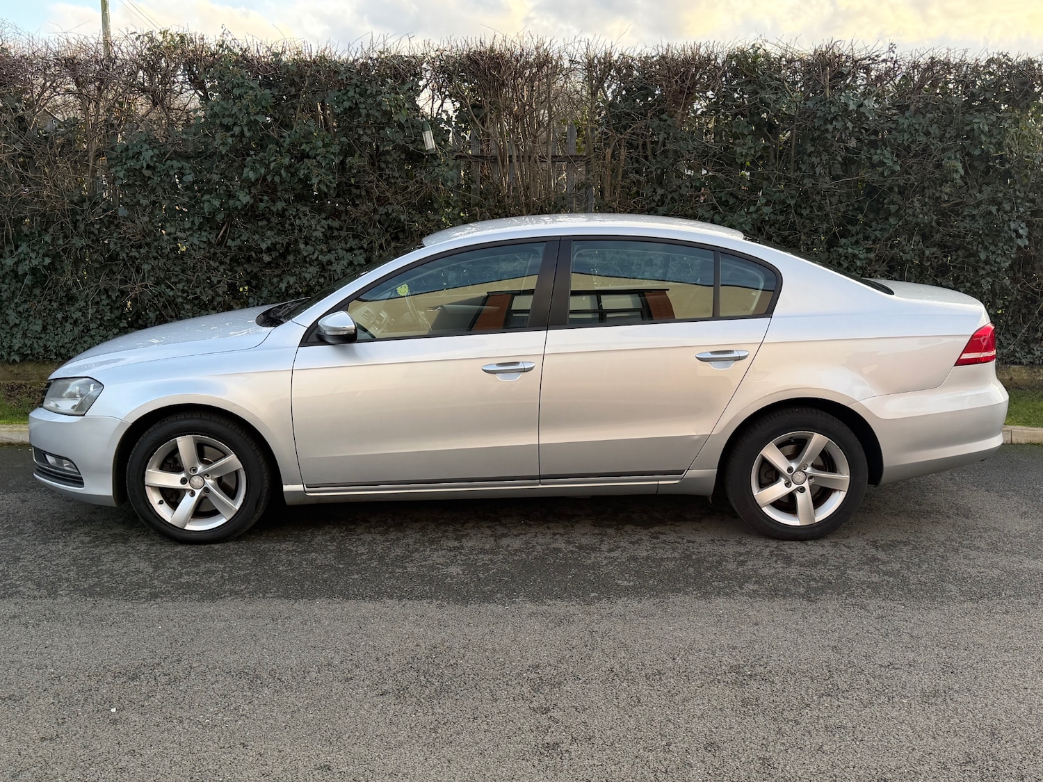 Used Volkswagen Passat 2011 for sale - 77278455: Photo 5