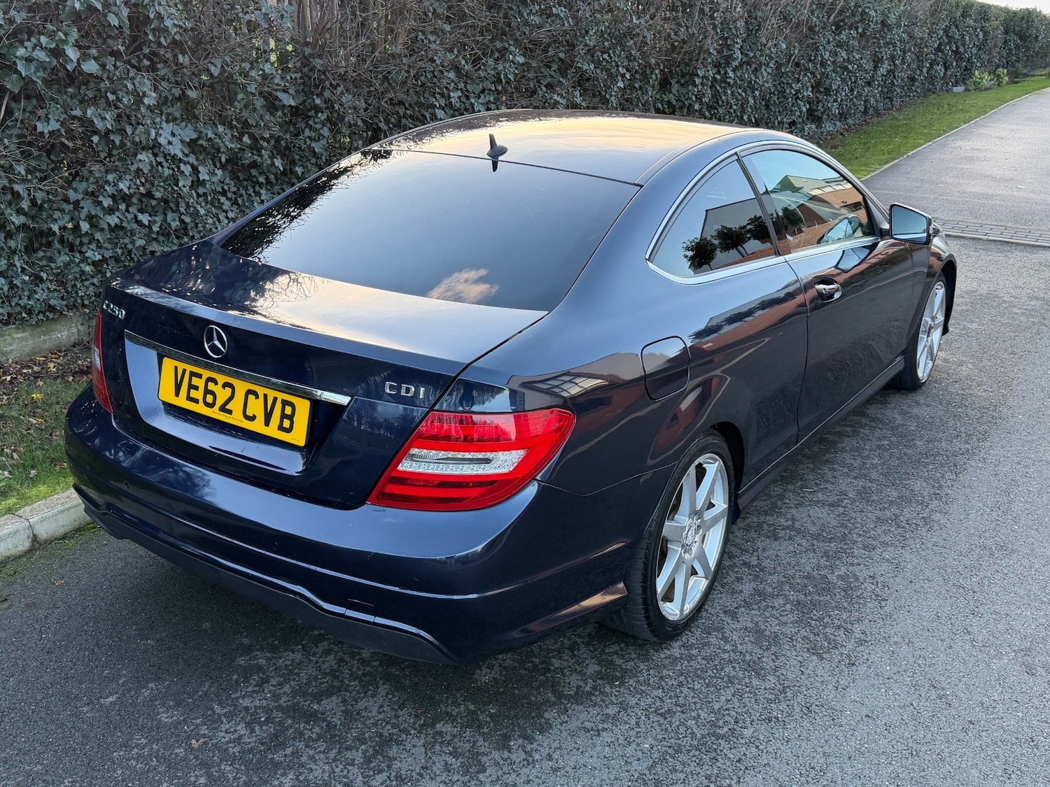 Used Mercedes-Benz C Class 2012 for sale - 76913992: Photo 12