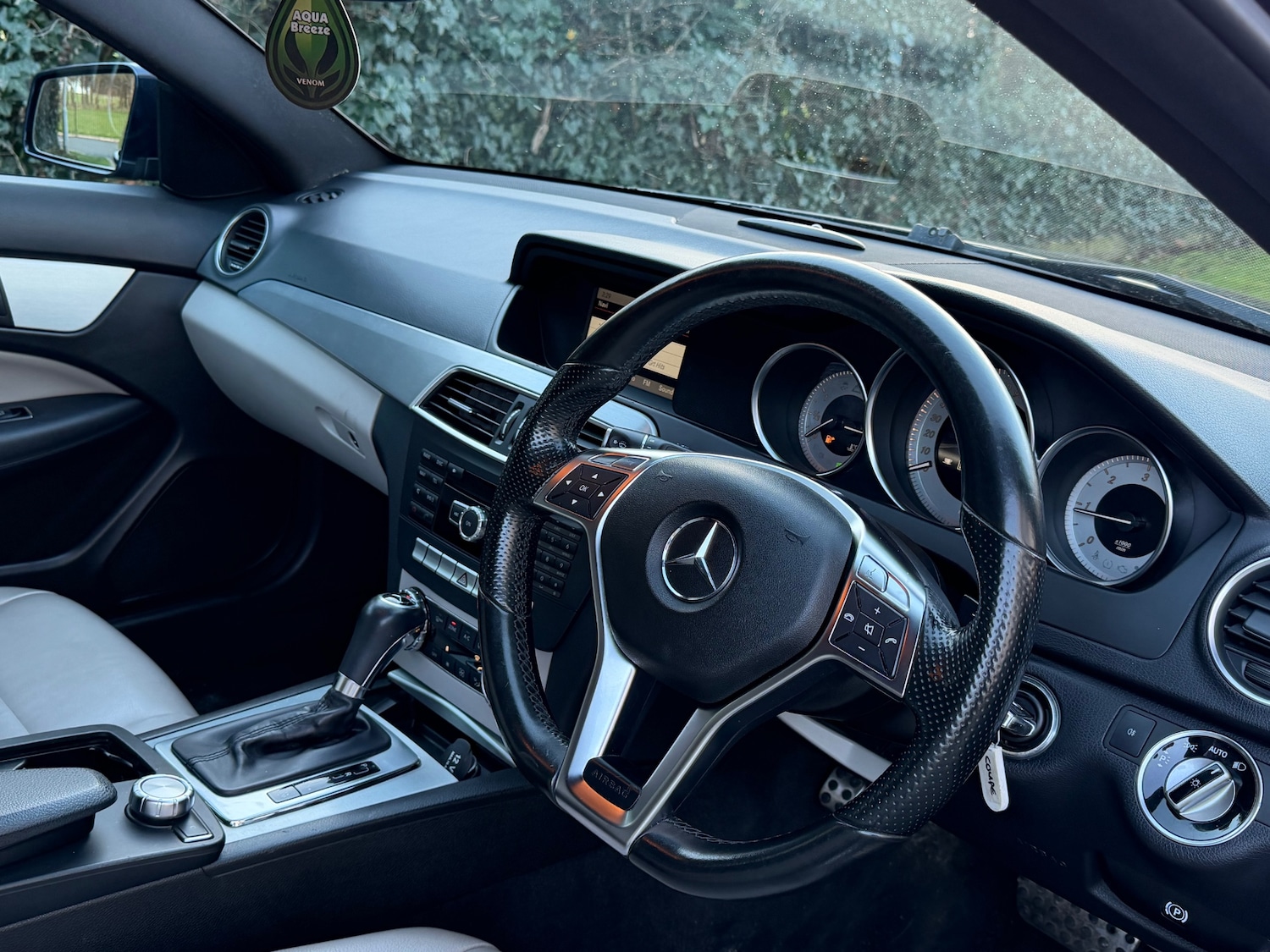 Used Mercedes-Benz C Class 2012 for sale - 76913992: Photo 22