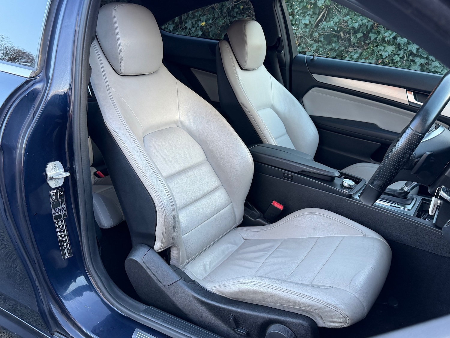 Used Mercedes-Benz C Class 2012 for sale - 76913992: Photo 25