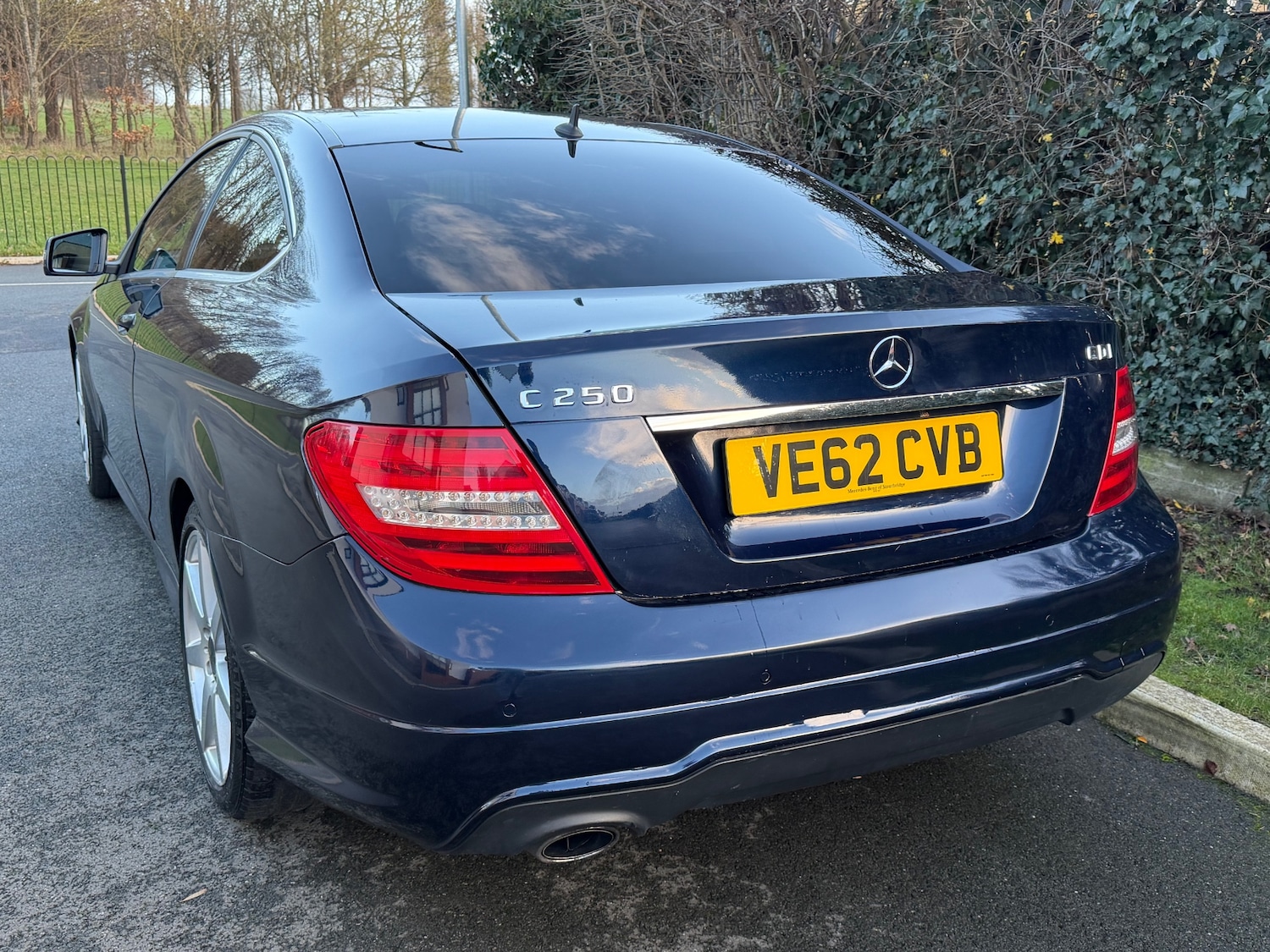 Used Mercedes-Benz C Class 2012 for sale - 76913992: Photo 9