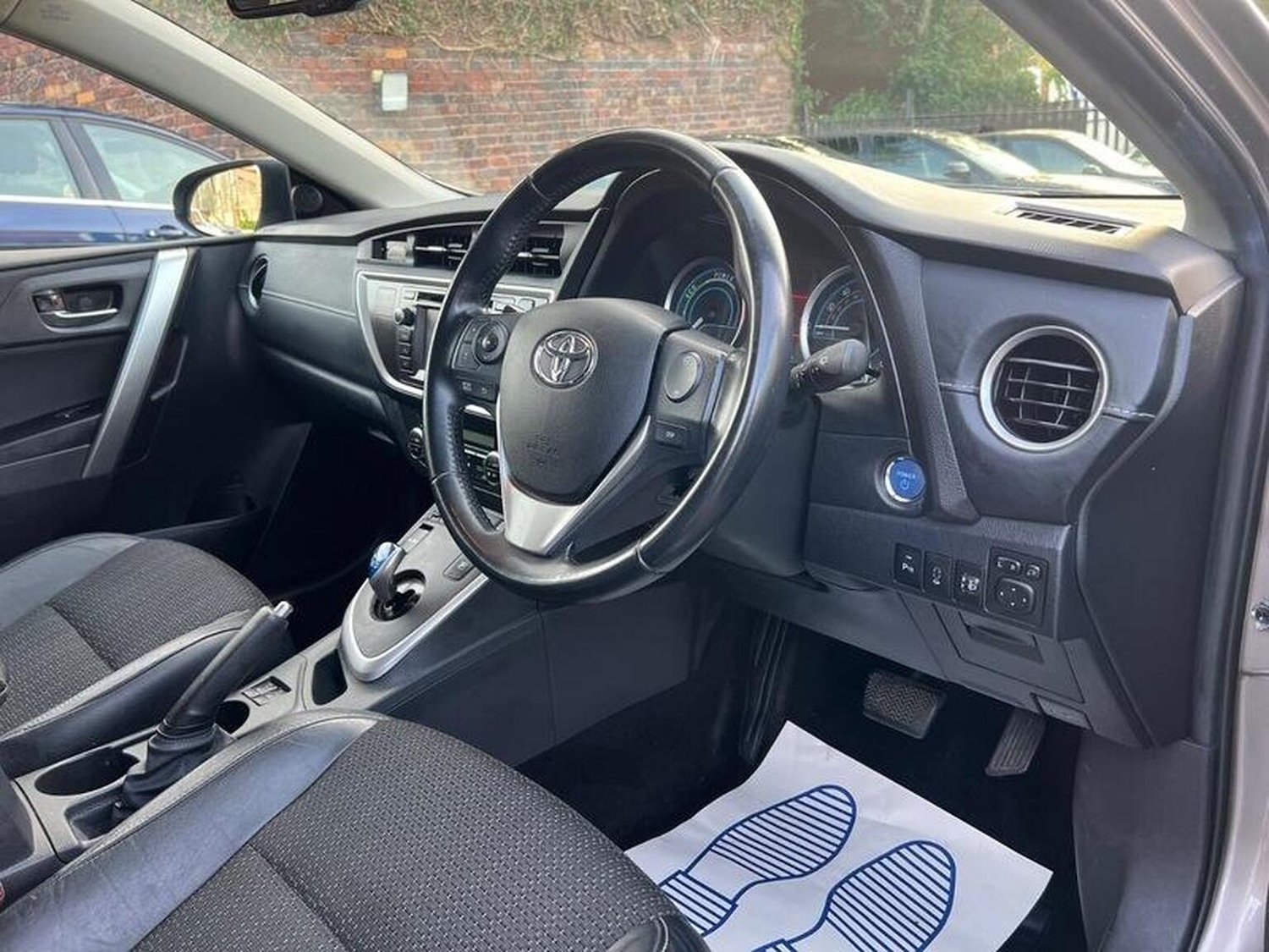 Used Toyota Auris 2013 for sale - 76559886: Photo 10