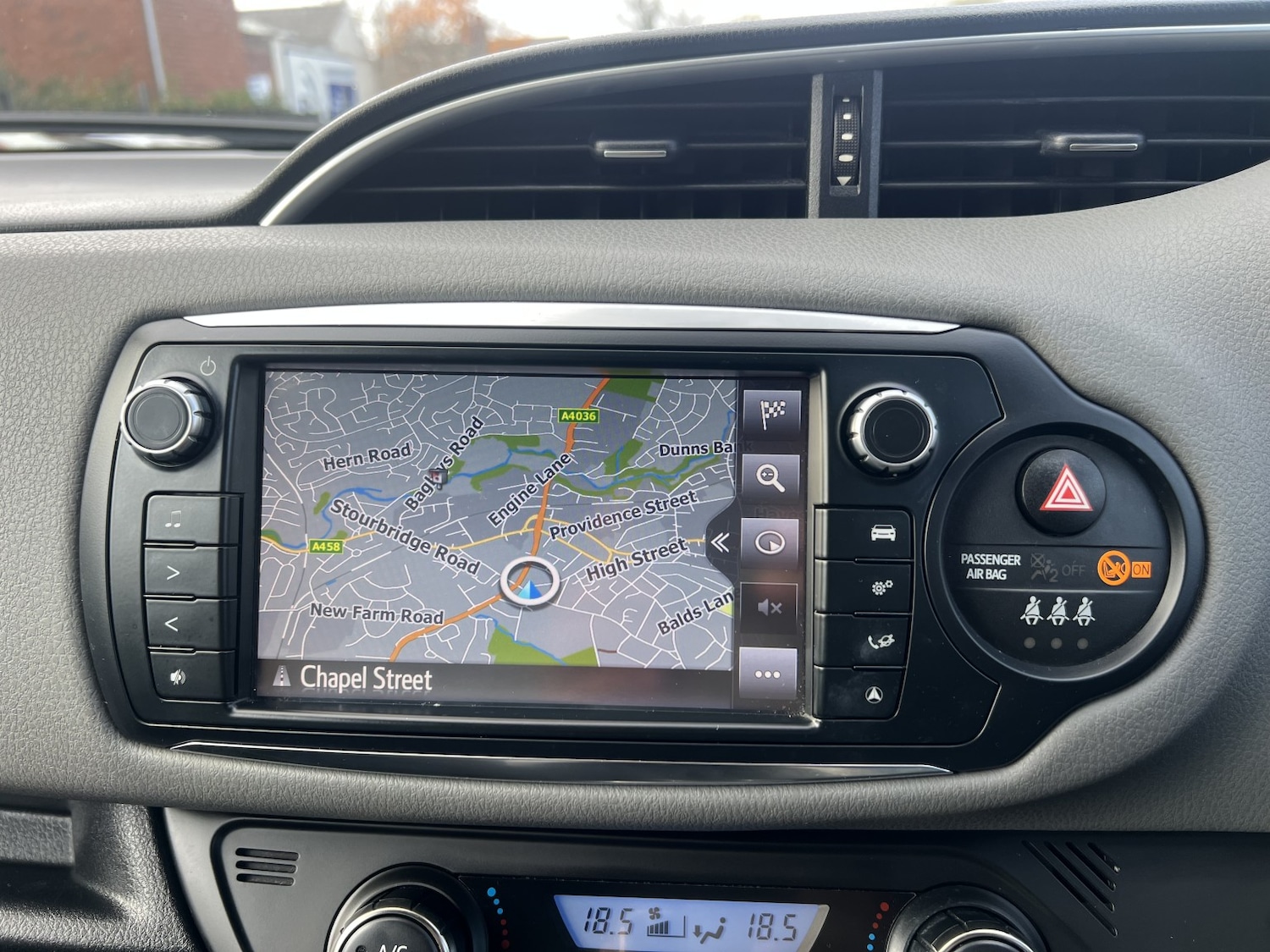 Used Toyota Yaris 2016 for sale - 76618602: Photo 23