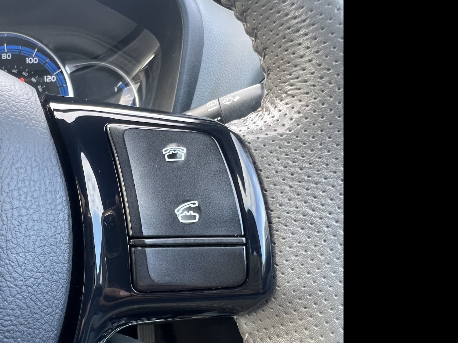 Used Toyota Yaris 2016 for sale - 76618602: Photo 31