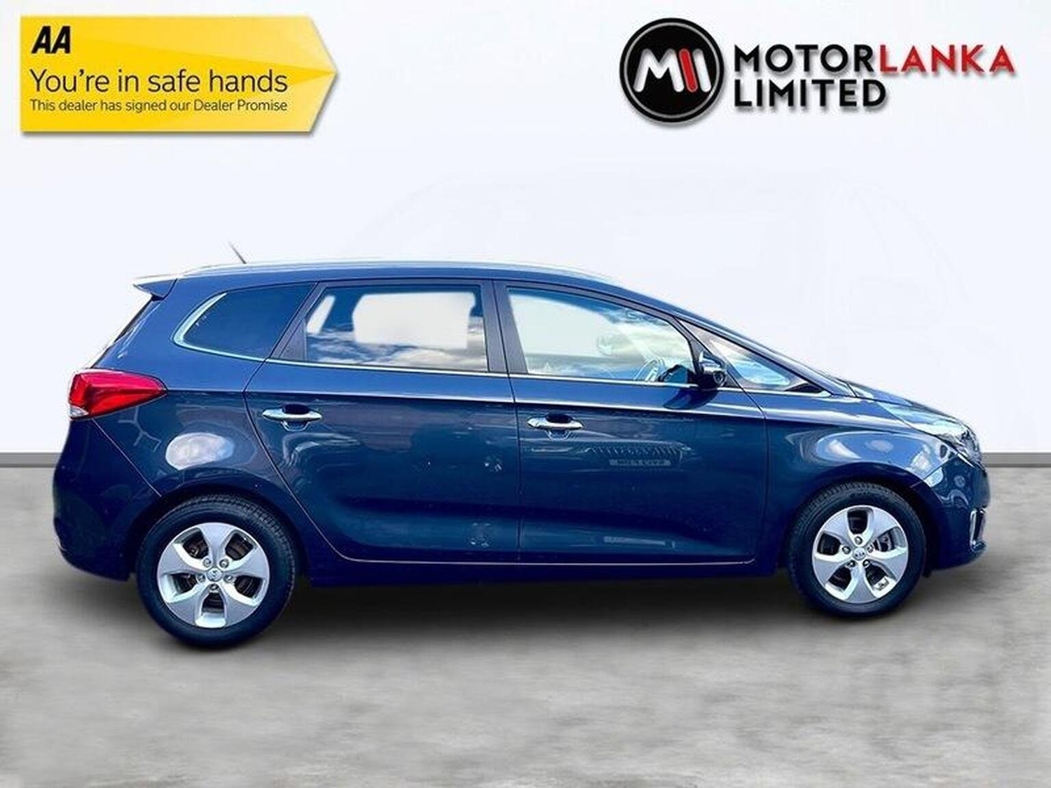 Used Kia Carens 2015 for sale - 76712953: Photo 9