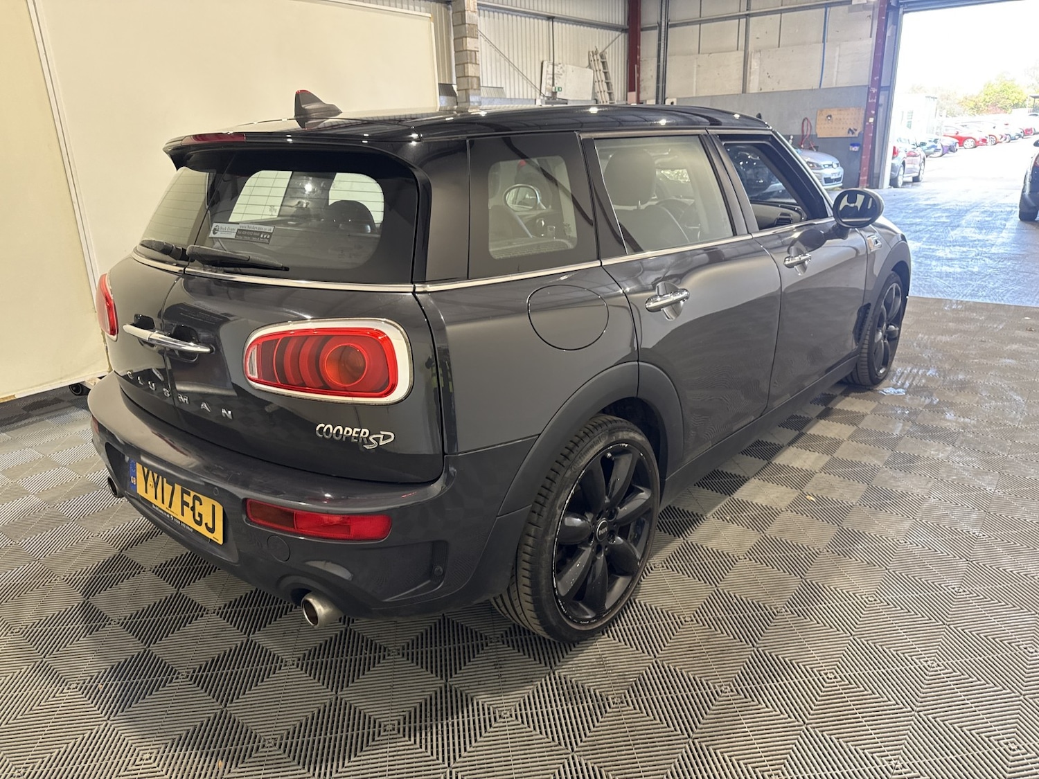 Used MINI Clubman 2017 for sale - 76741325: Photo 4