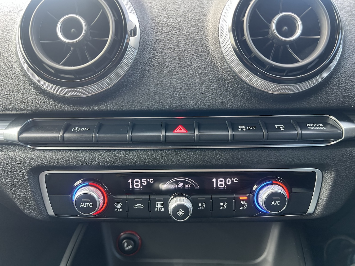 Used Audi A3 2014 for sale - 76618773: Photo 20