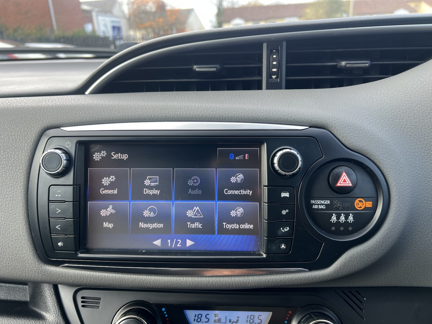 Used Toyota Yaris 2016 for sale - 76751728: Photo 25