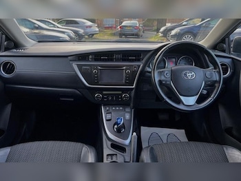 Used Toyota Auris 2013 for sale - 76769553: Photo