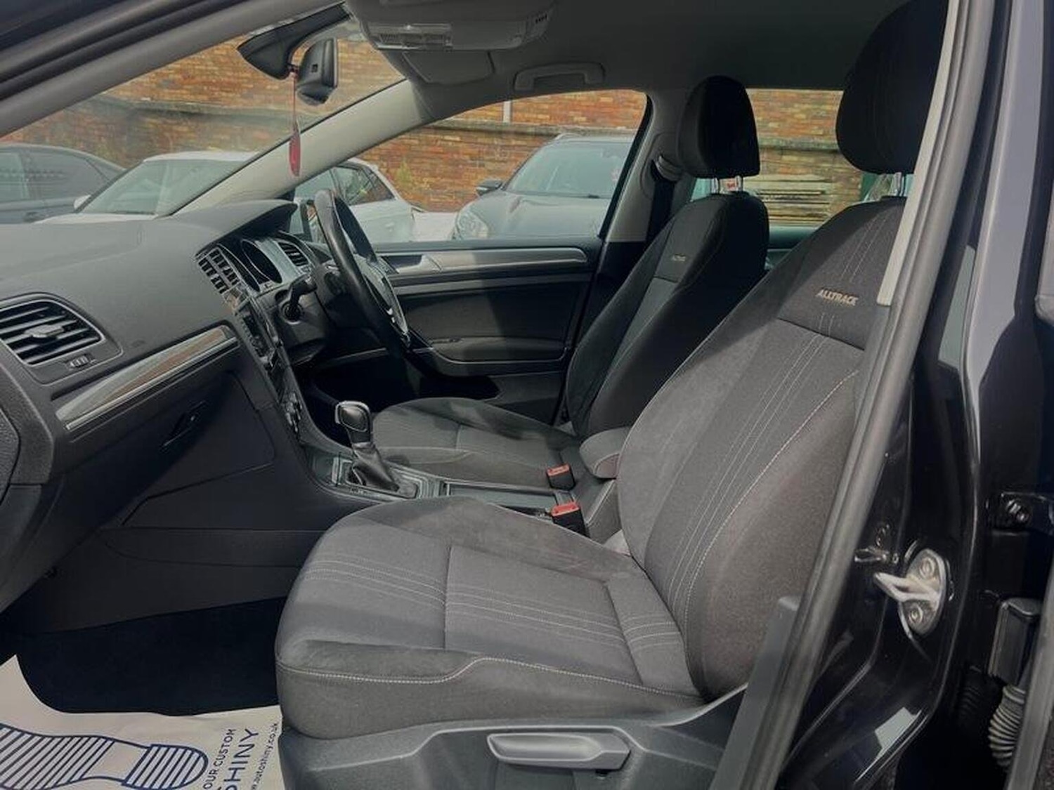 Used Volkswagen Golf 2016 for sale - 76559948: Photo 15