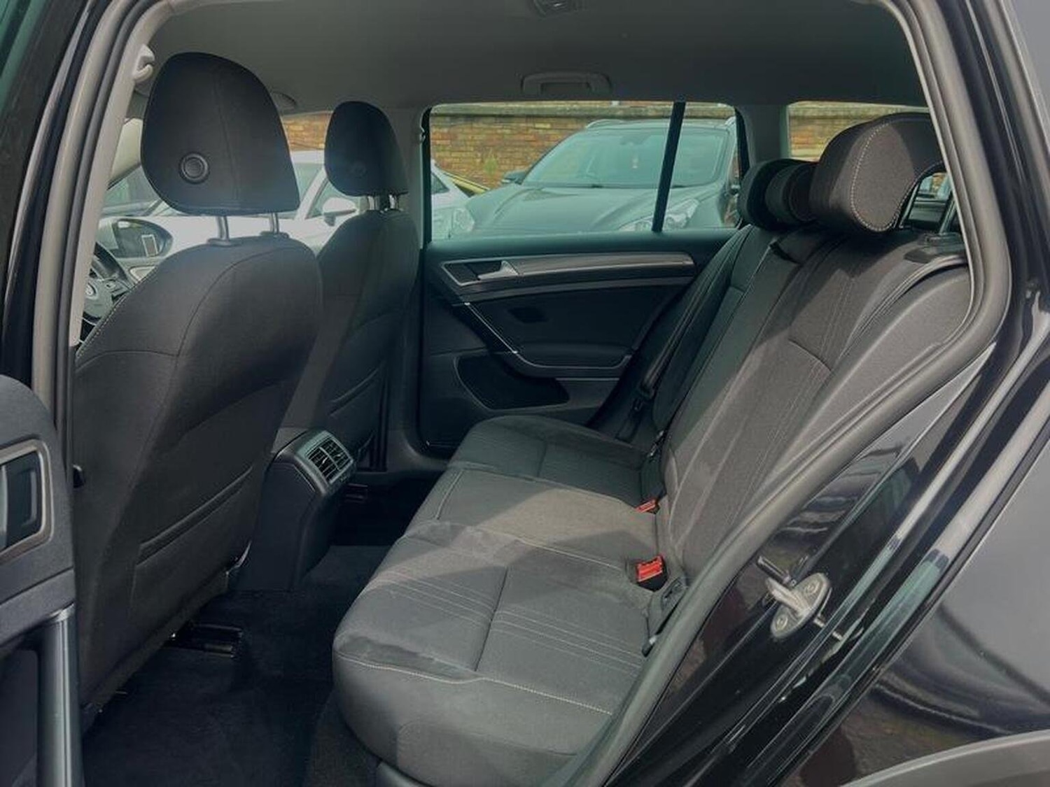 Used Volkswagen Golf 2016 for sale - 76559948: Photo 16