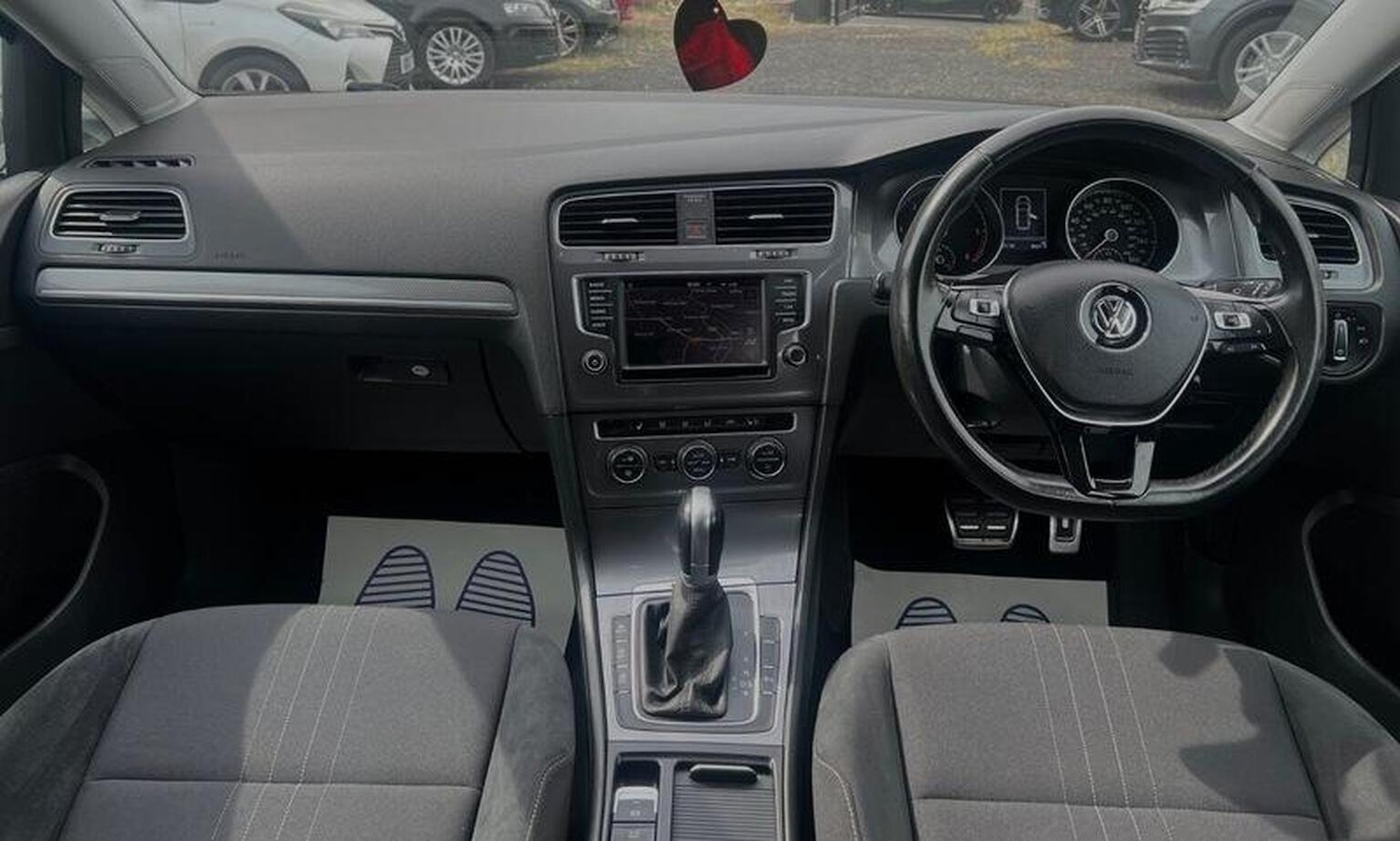 Used Volkswagen Golf 2016 for sale - 76559948: Photo 2