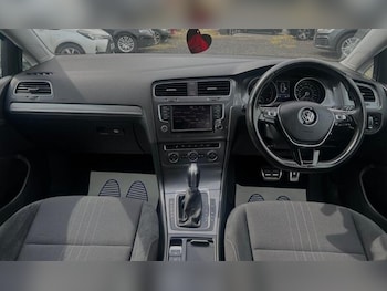 Used Volkswagen Golf 2016 for sale - 76559948: Photo