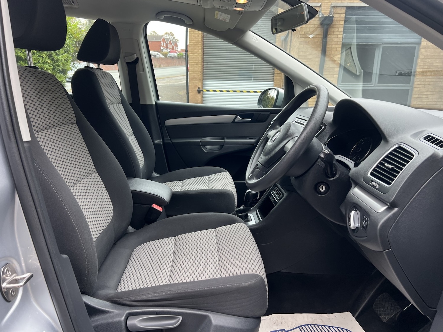 Used Volkswagen Sharan 2014 for sale - 76618671: Photo 10