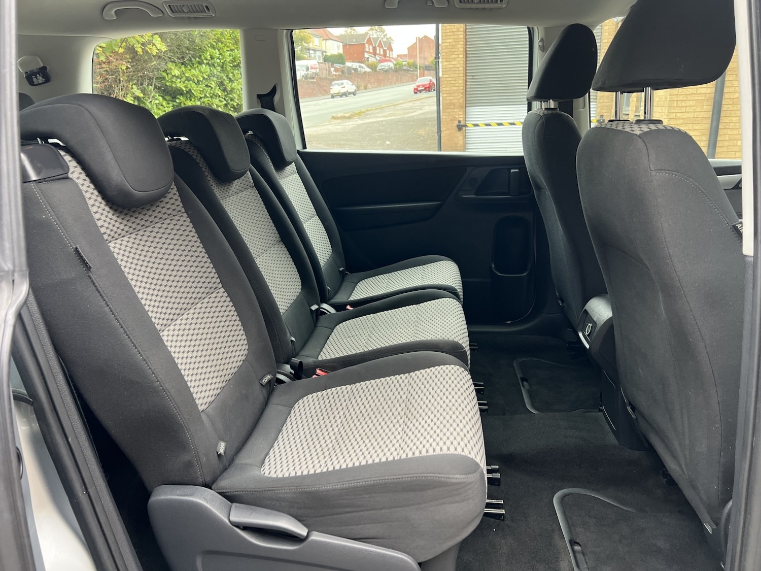 Used Volkswagen Sharan 2014 for sale - 76618671: Photo 12