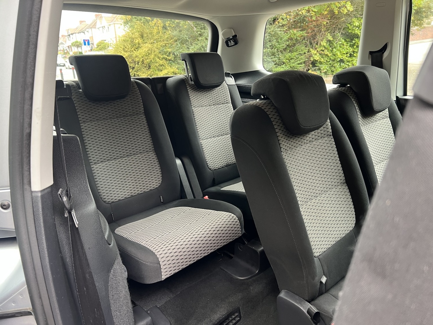 Used Volkswagen Sharan 2014 for sale - 76618671: Photo 14