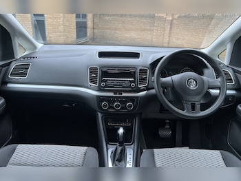 Used Volkswagen Sharan 2014 for sale - 76618671: Photo