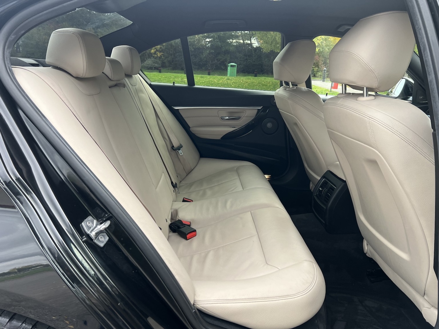 Used BMW 3 Series 2015 for sale - 76618782: Photo 15