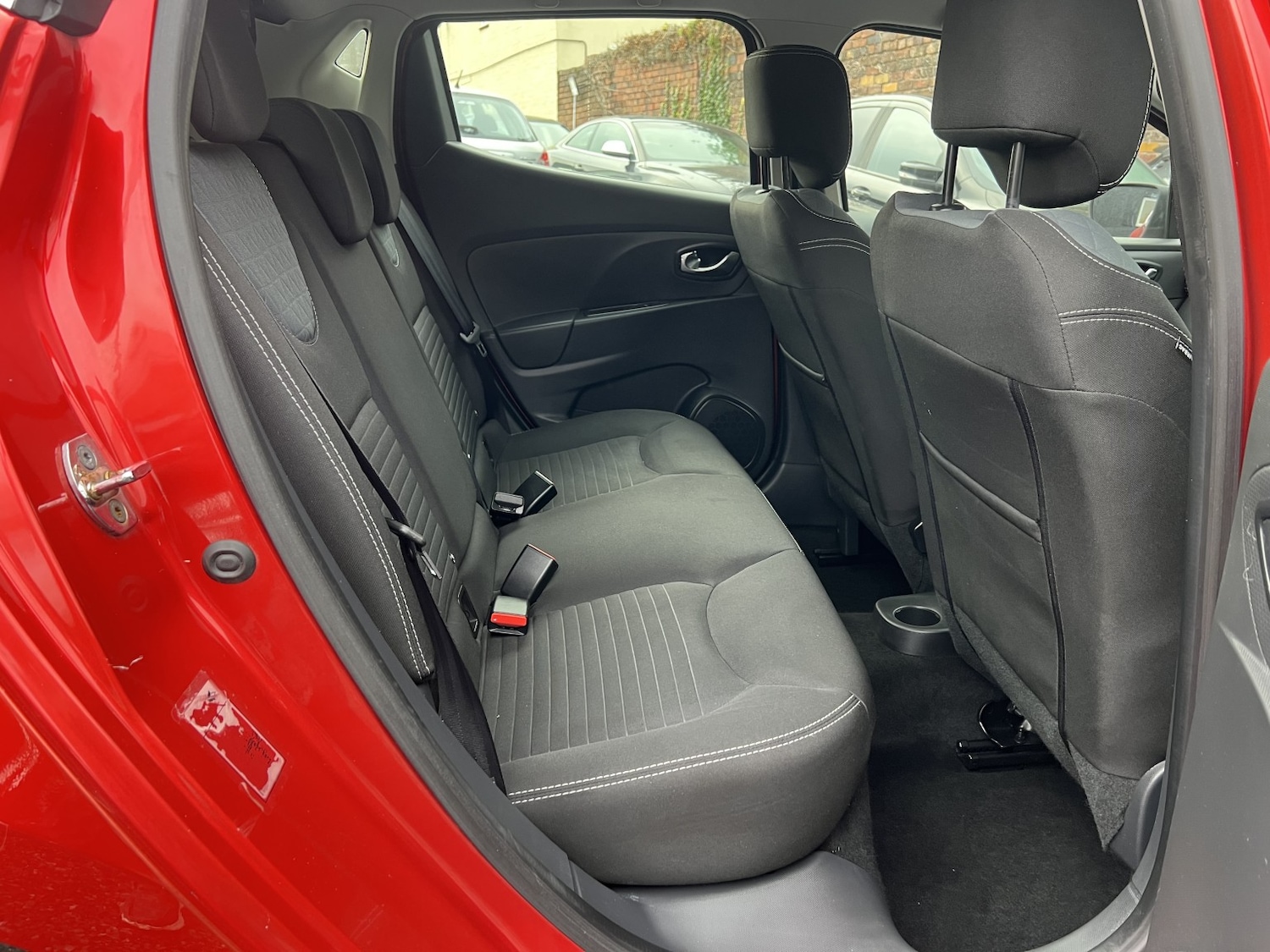 Used Renault Clio 2015 for sale - 76618675: Photo 13