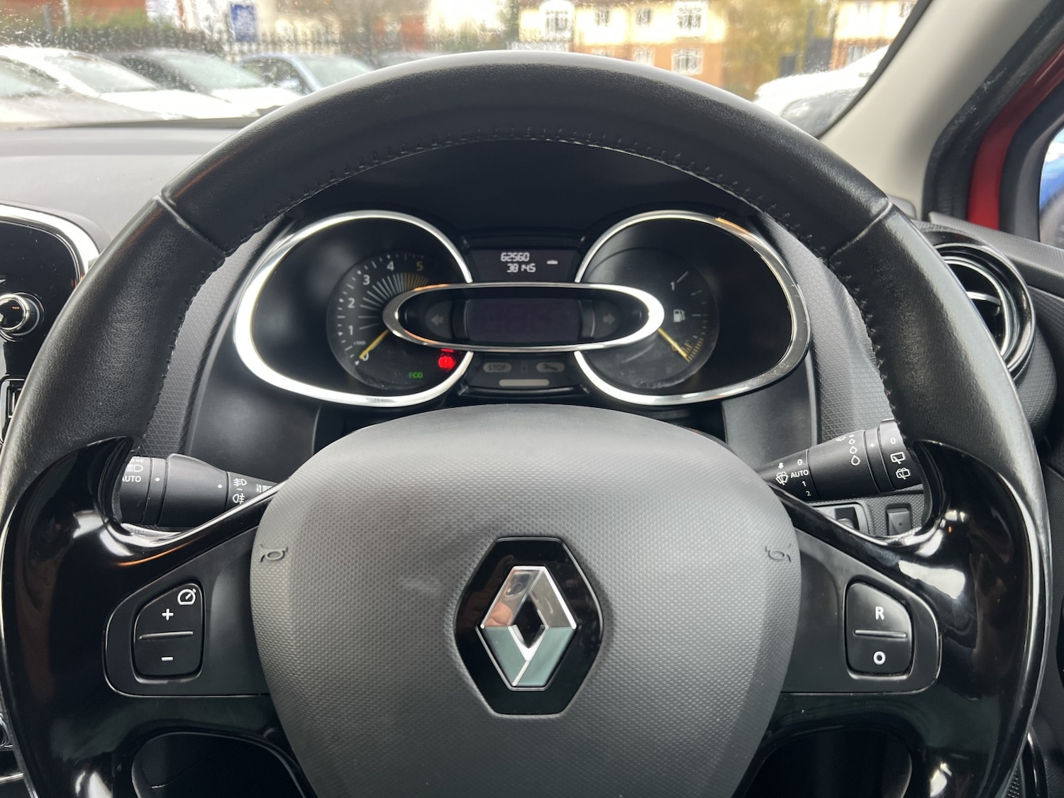 Used Renault Clio 2015 for sale - 76618675: Photo 18