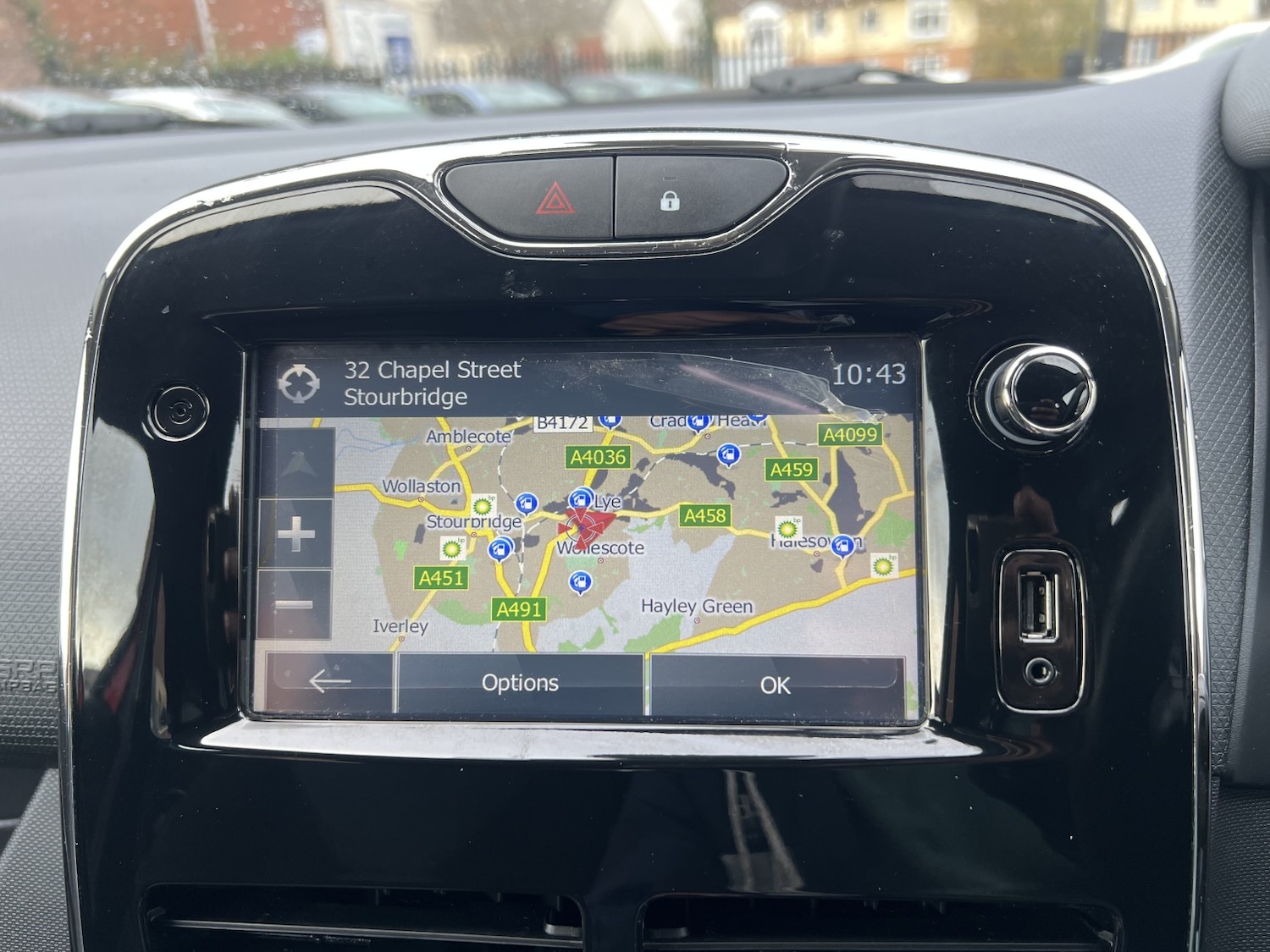 Used Renault Clio 2015 for sale - 76618675: Photo 22