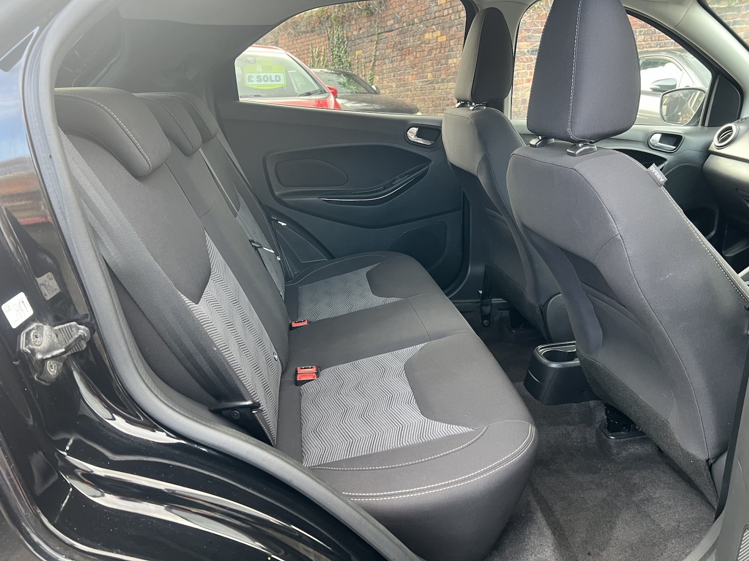 Used Ford Ka+ 2018 for sale - 76618734: Photo 13