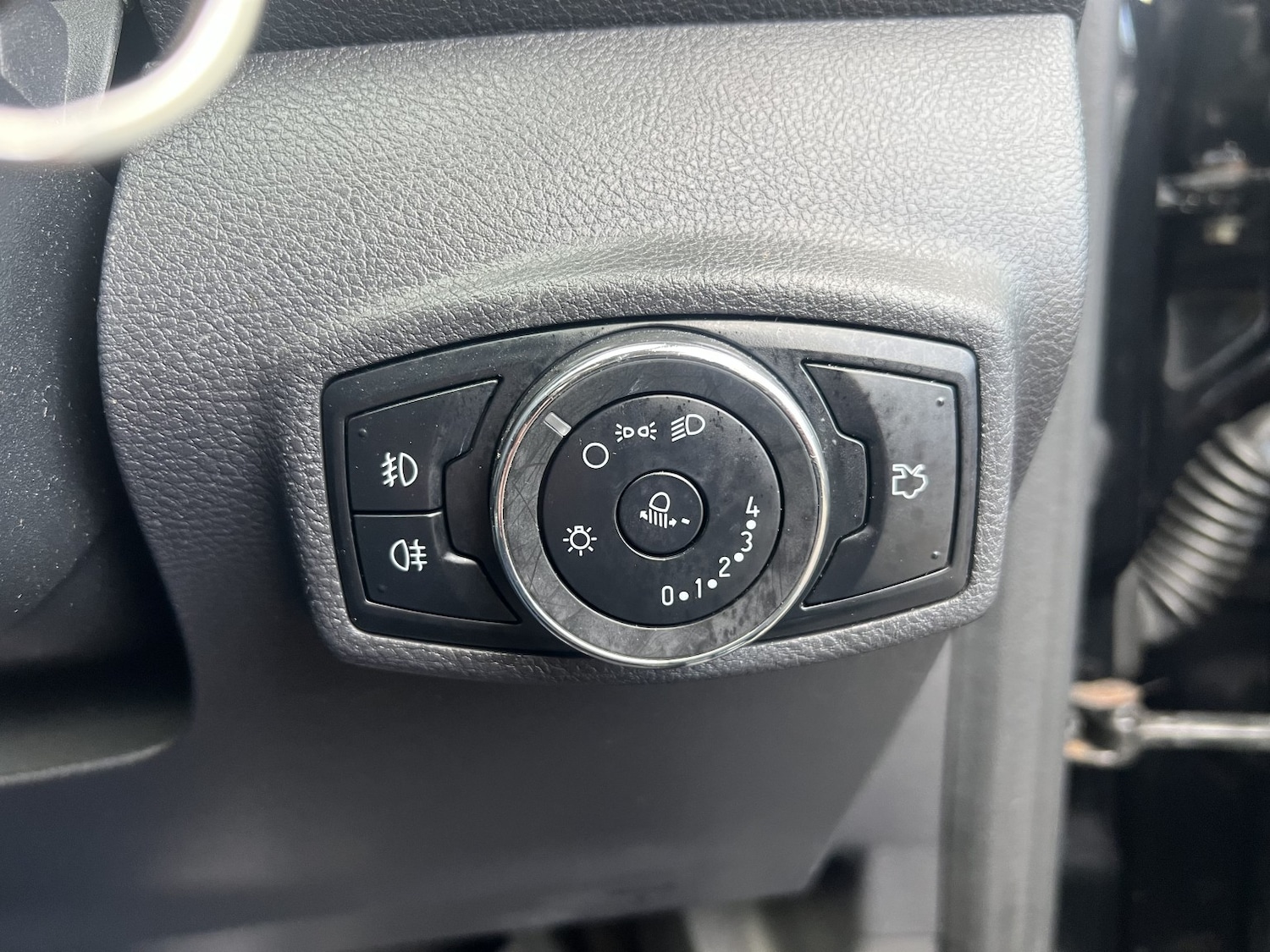 Used Ford Ka+ 2018 for sale - 76618734: Photo 28