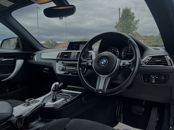 Used BMW 2 Series 2018 for sale - 76618636: Photo