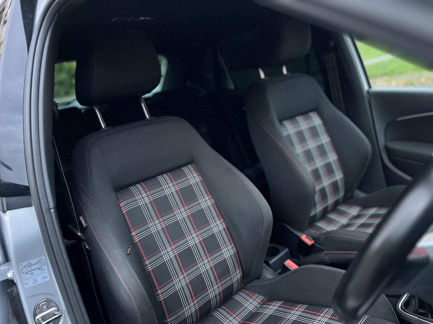 Used Volkswagen Polo 2017 for sale - 76631597: Photo 15