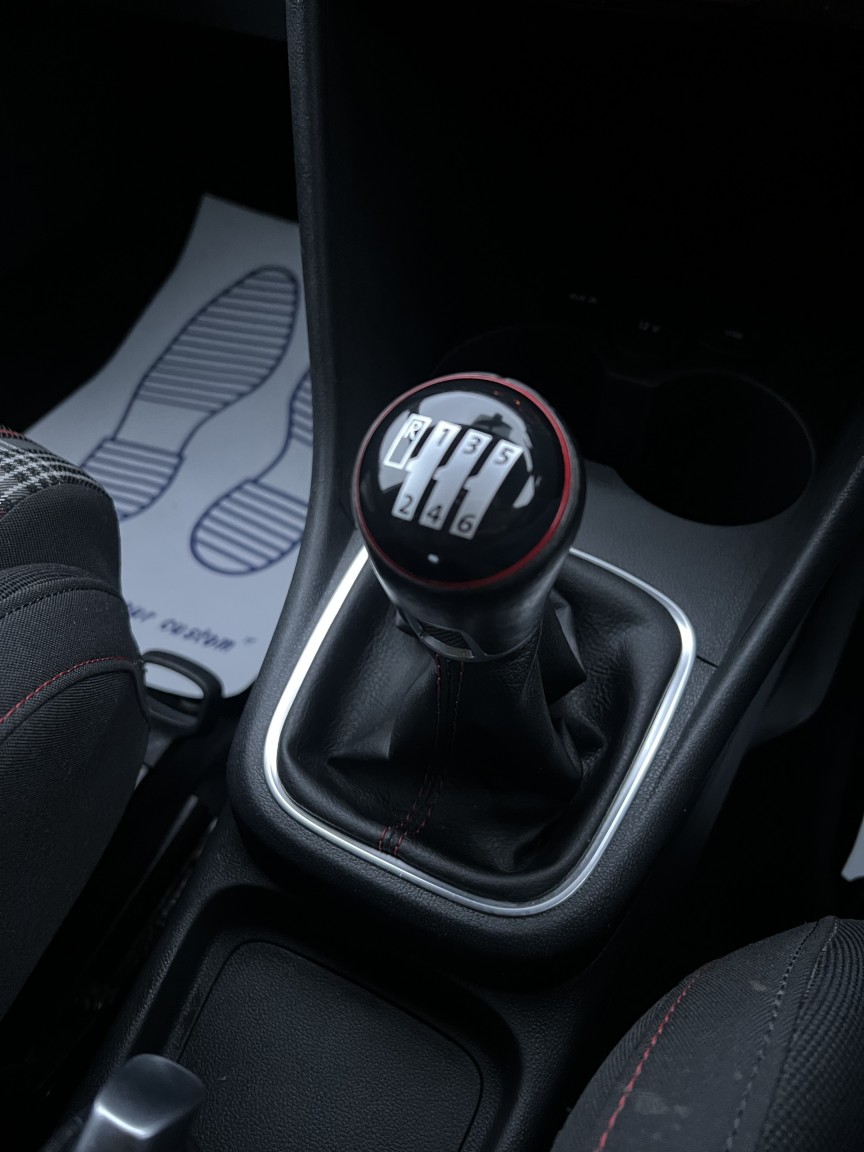 Used Volkswagen Polo 2017 for sale - 76631597: Photo 33