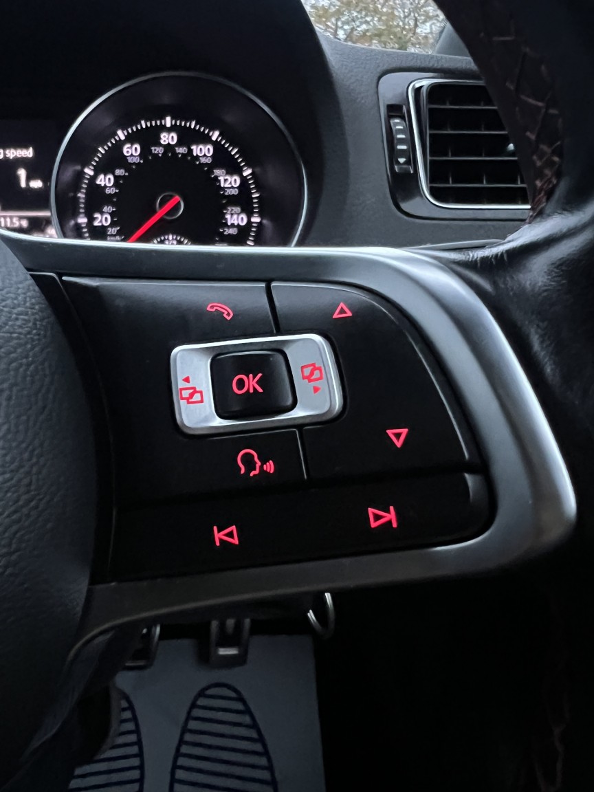 Used Volkswagen Polo 2017 for sale - 76631597: Photo 36