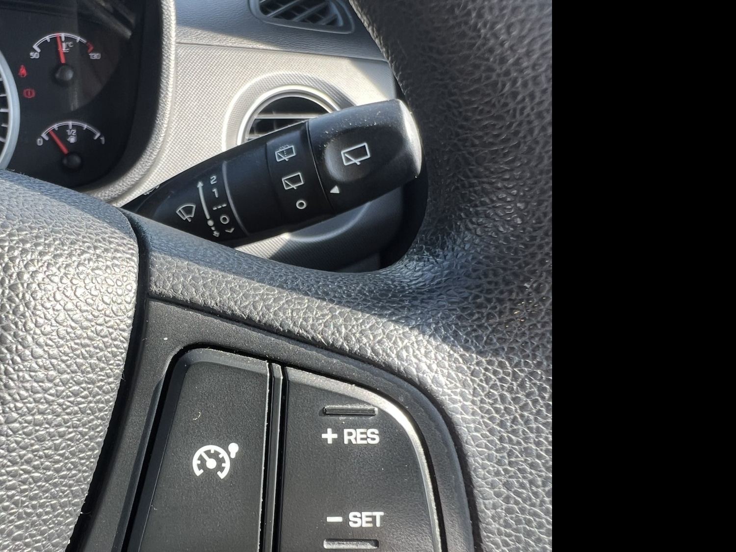 Used Hyundai i10 2017 for sale - 76618748: Photo 24
