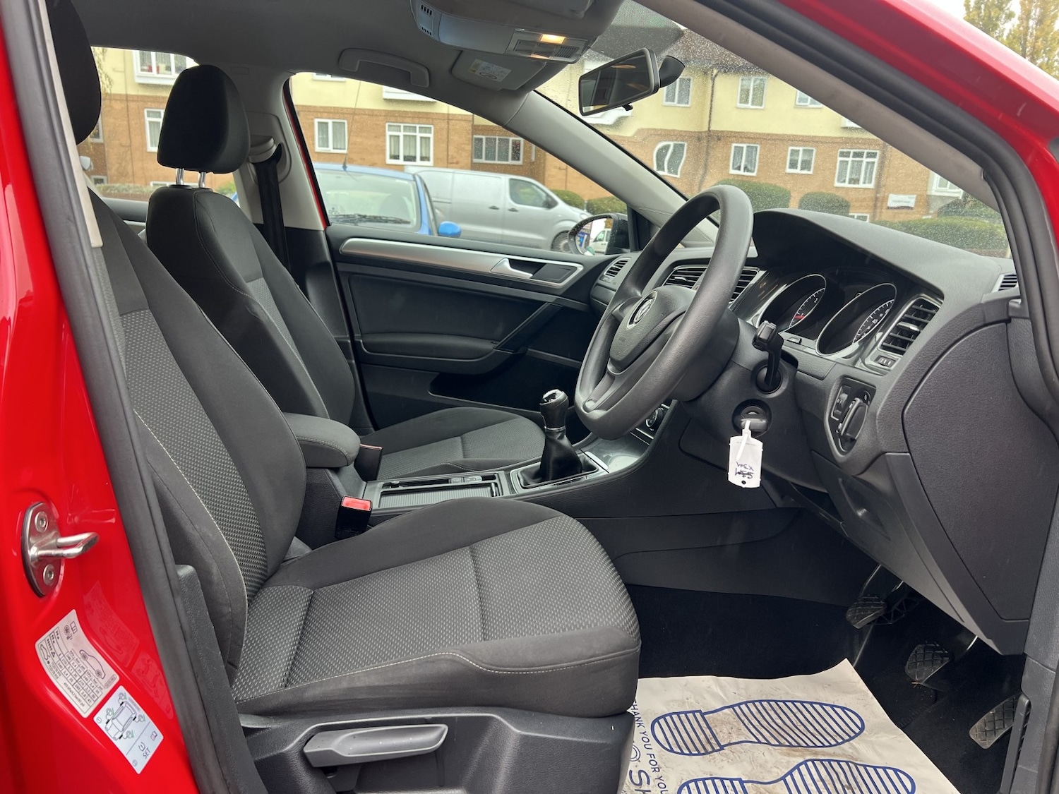 Used Volkswagen Golf 2017 for sale - 76618750: Photo 11