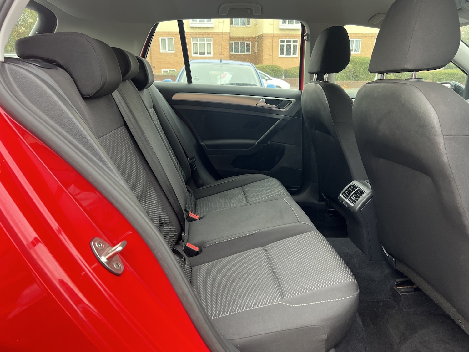 Used Volkswagen Golf 2017 for sale - 76618750: Photo 13