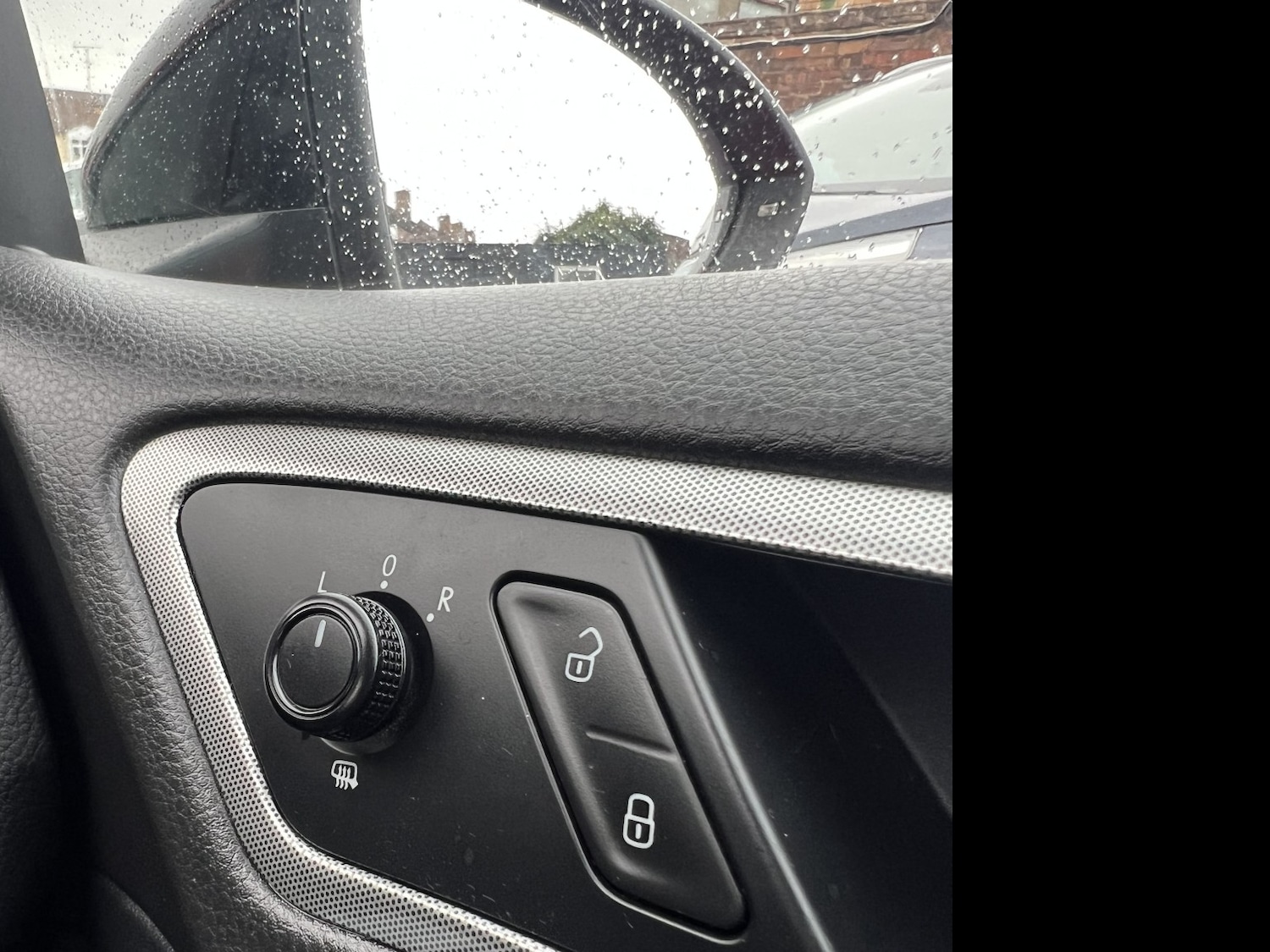 Used Volkswagen Golf 2017 for sale - 76618750: Photo 26