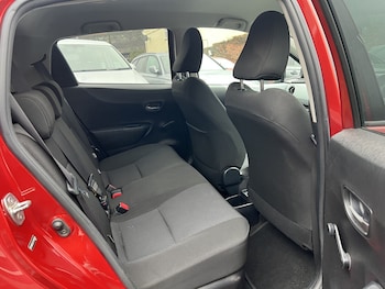 Used Toyota Yaris 2014 for sale - 76591497: Photo