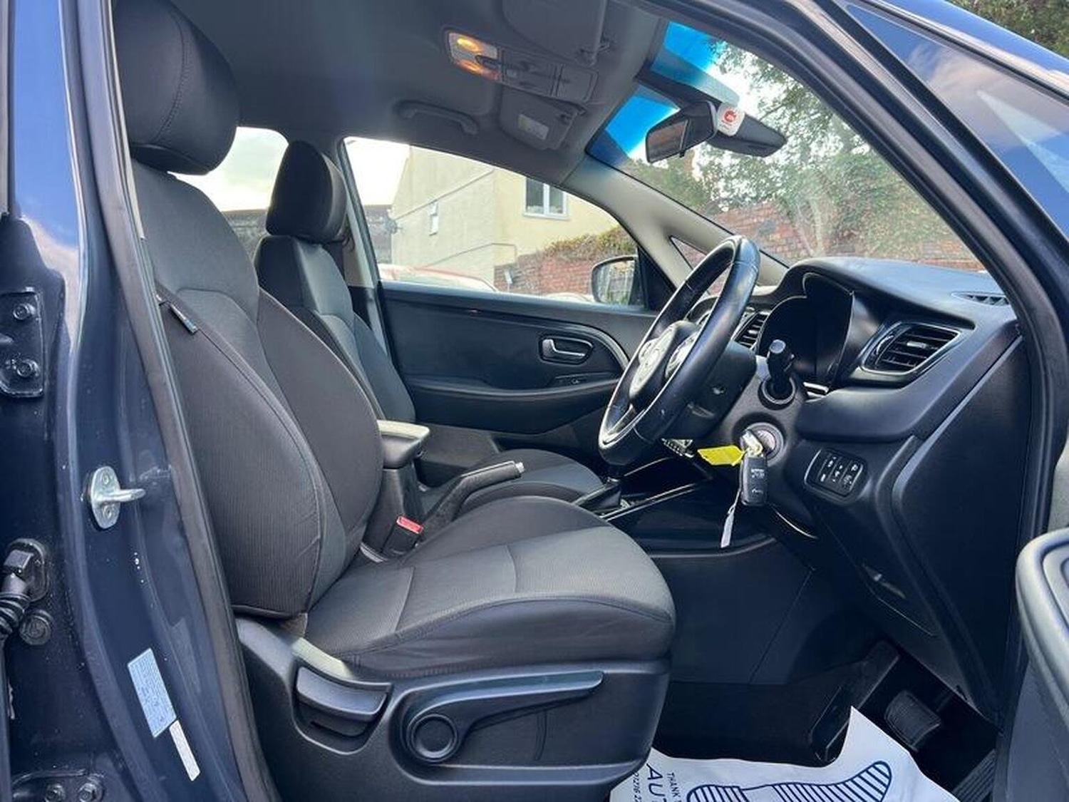 Used Kia Carens 2015 for sale - 76559909: Photo 11