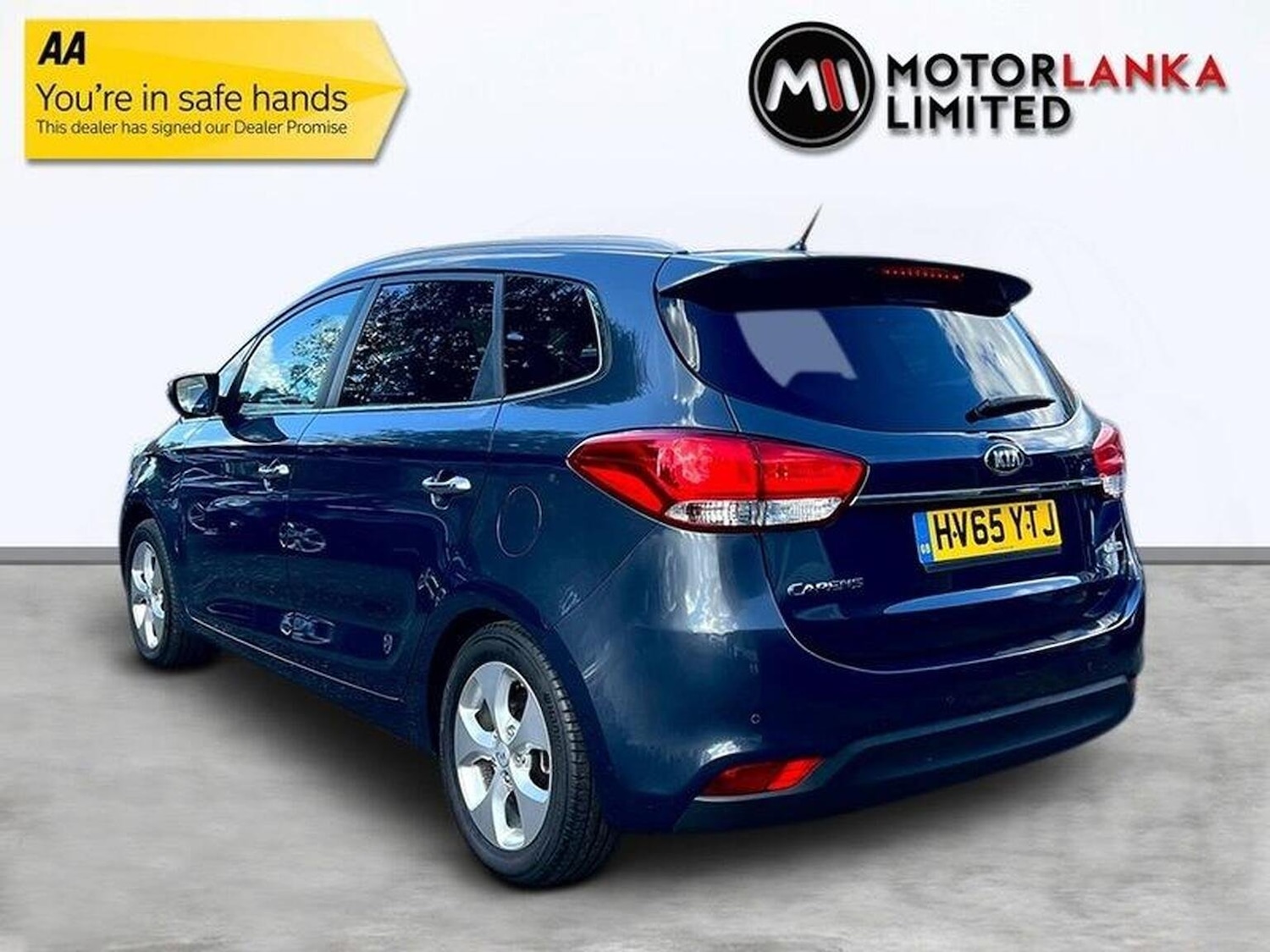 Used Kia Carens 2015 for sale - 76559909: Photo 6