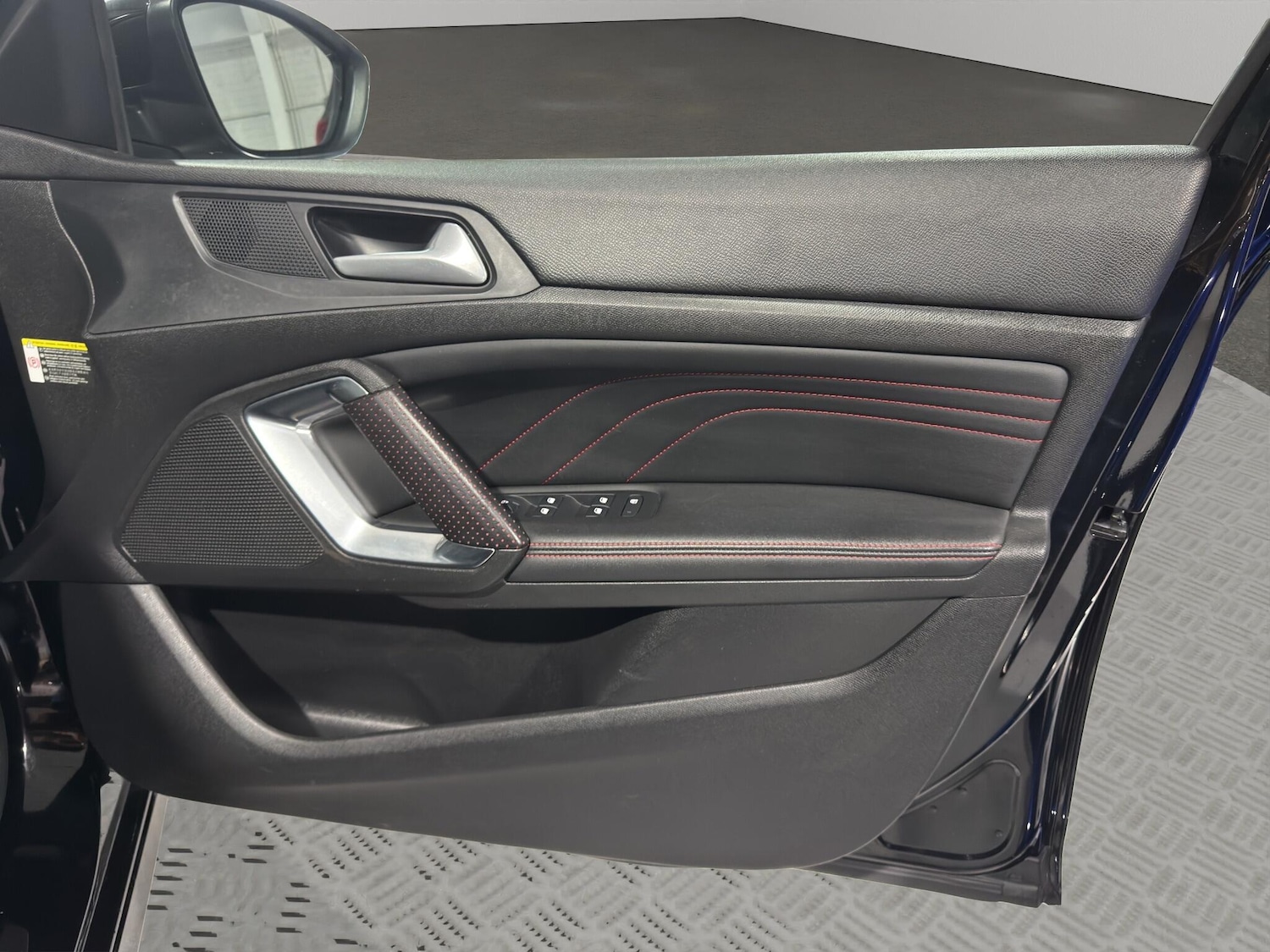 Used Peugeot 308 for sale - 78057647: Photo 21