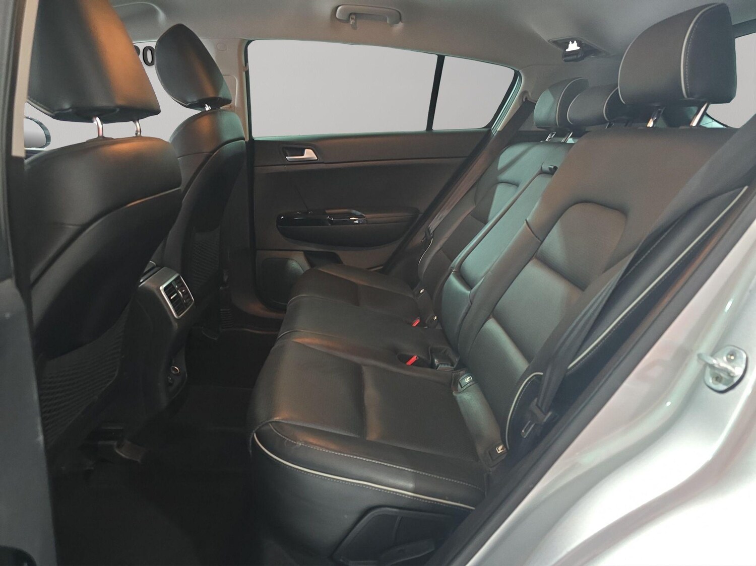 Used Kia Sportage 2016 for sale - 76020437: Photo 12