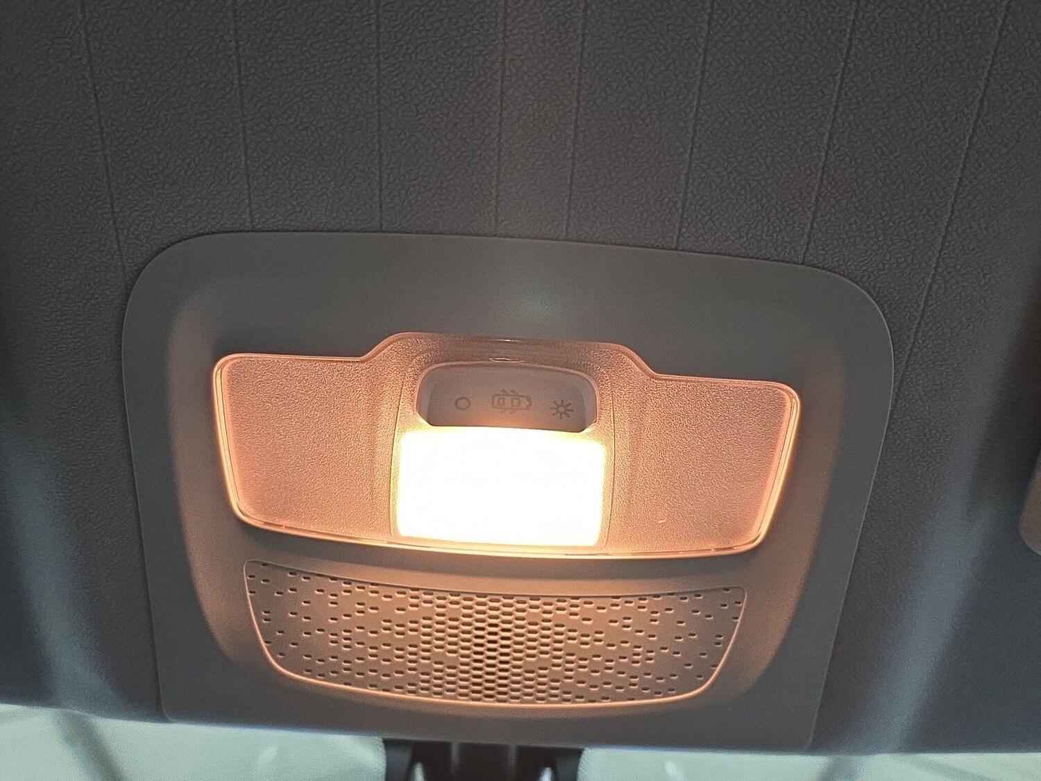 Used Peugeot 2008 for sale - 77574418: Photo 21