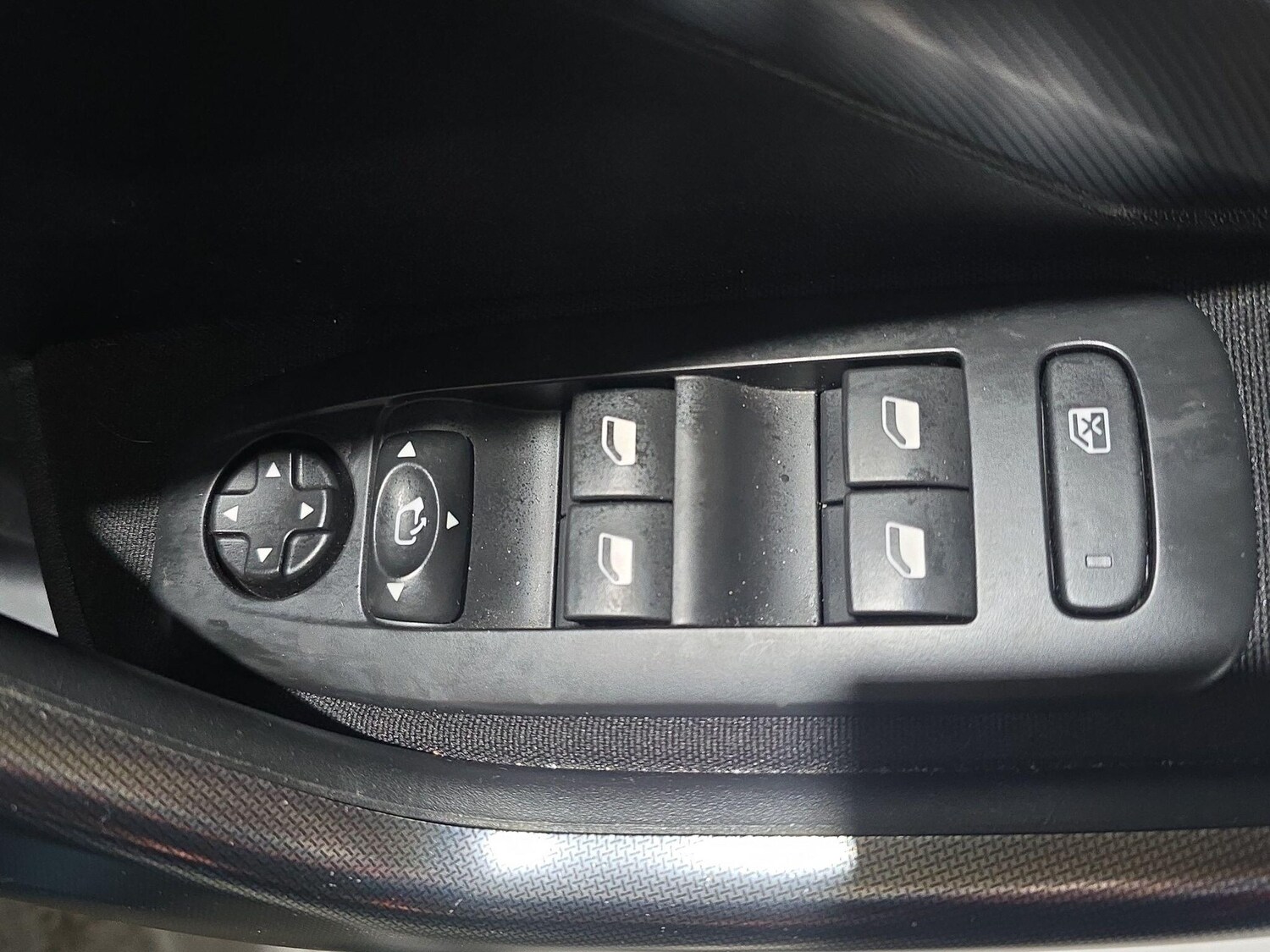 Used Peugeot 2008 for sale - 77574418: Photo 24